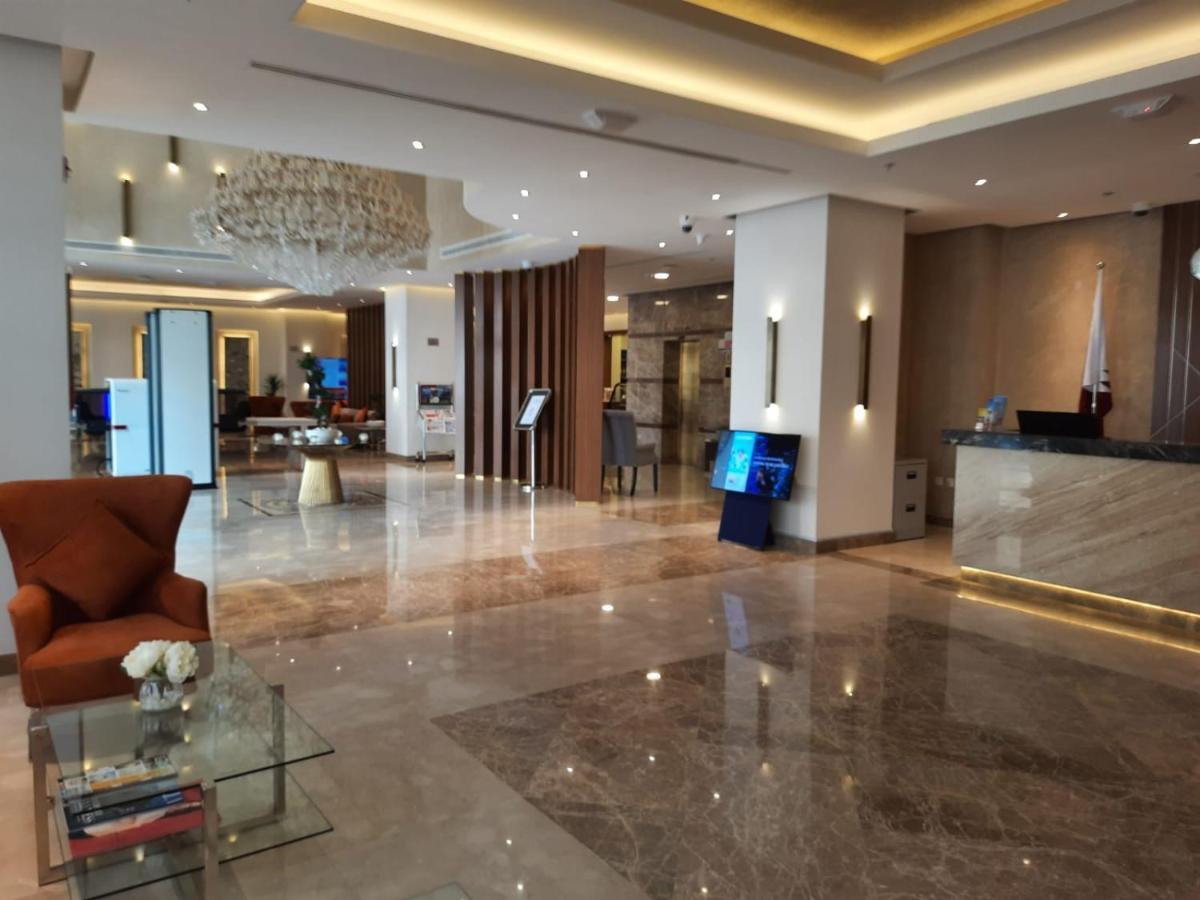 Gloria Hotel & Suites Doha Exterior foto